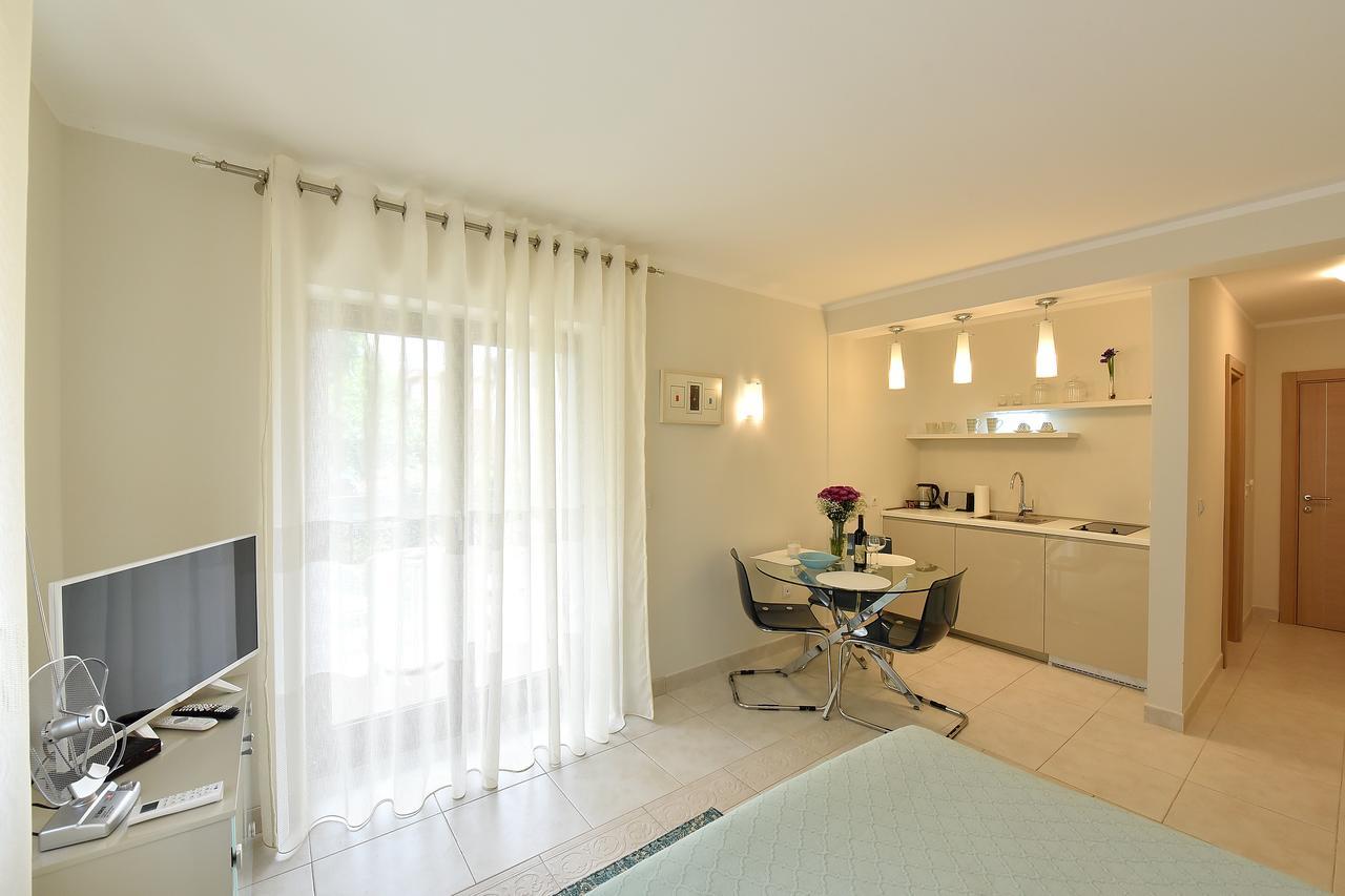 Apartment Maniva Kotor Eksteriør bilde